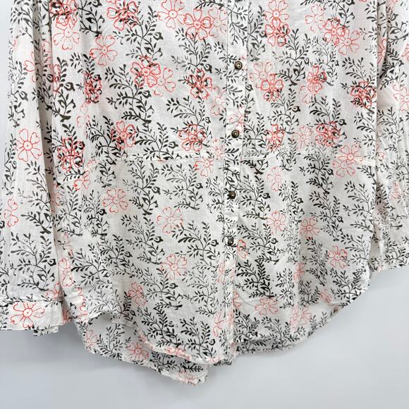 Anthropologie Enchanted Floral Embroidered Button Down Shirt Size Med / Large - Picture 3 of 12